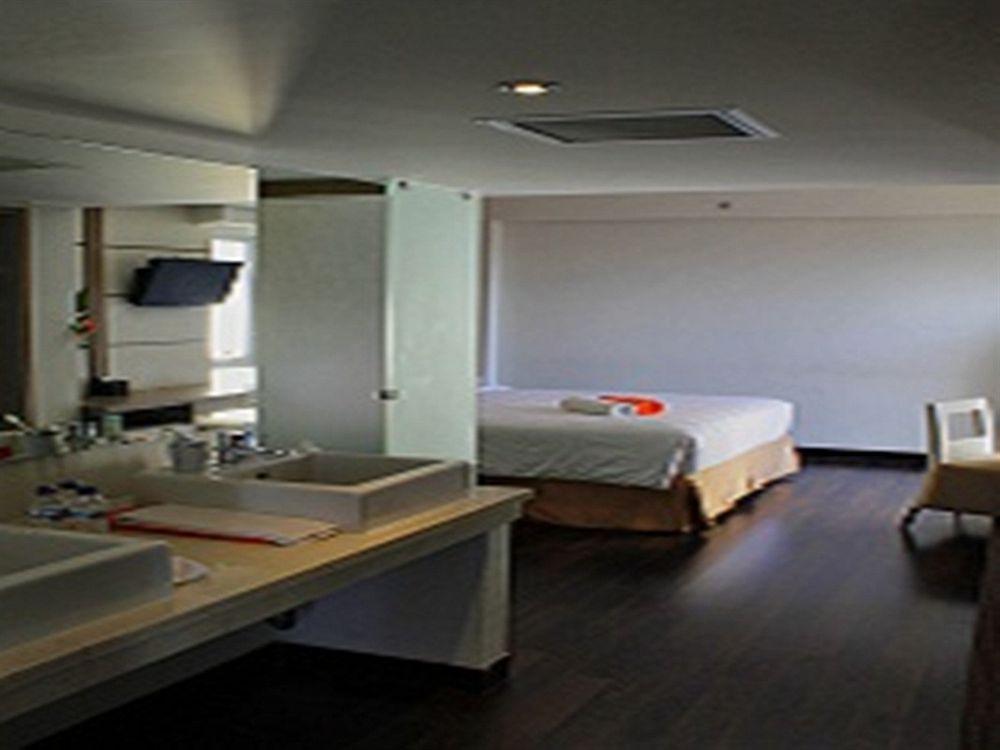 The Edelweiss Hotel Yogyakarta Exterior foto