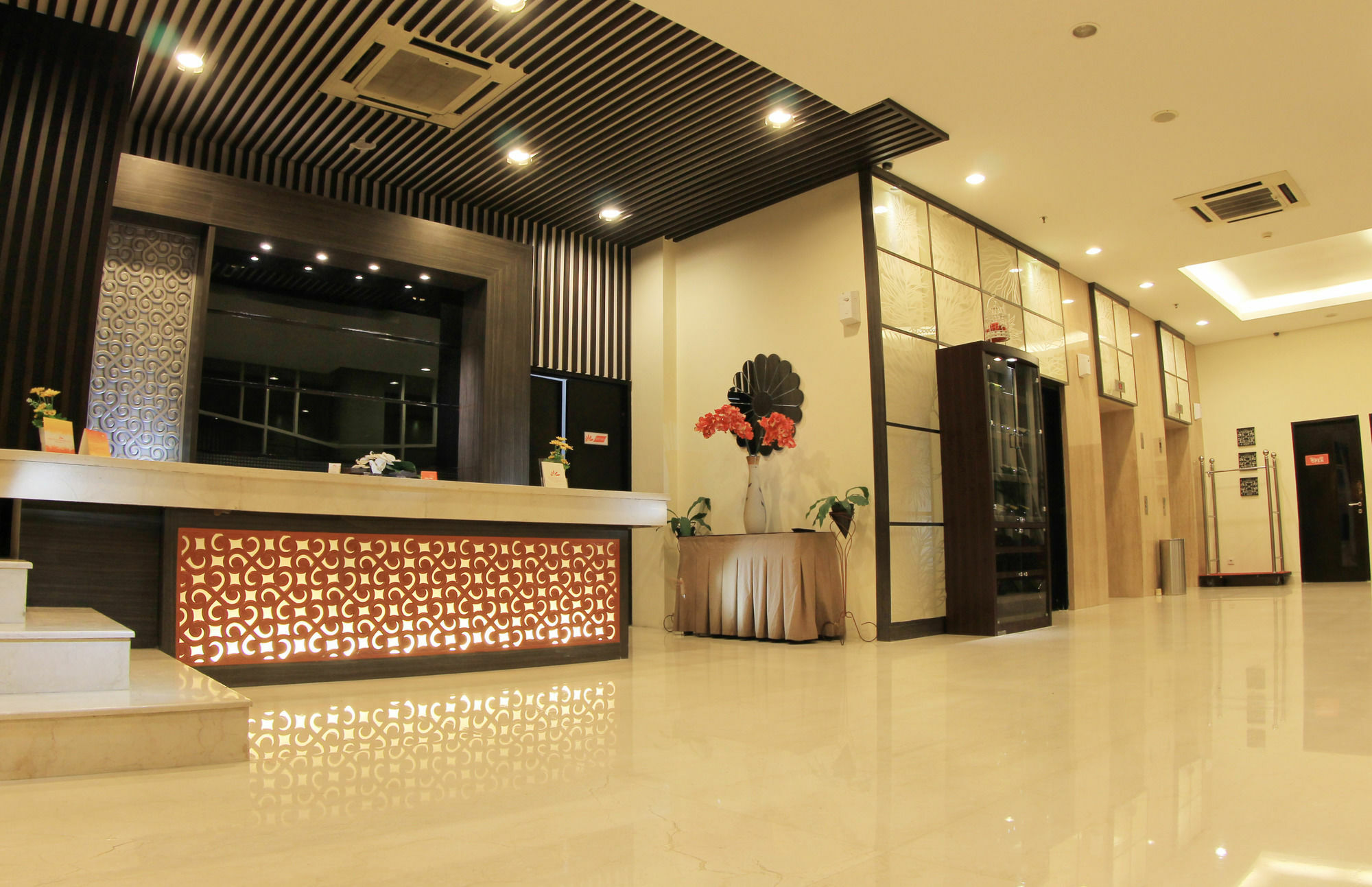 The Edelweiss Hotel Yogyakarta Exterior foto